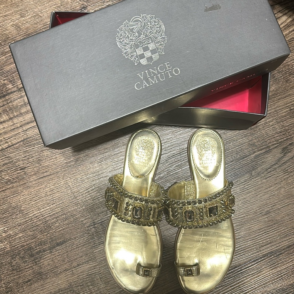 Authentic Gold Slides VINCE CAMUTO
